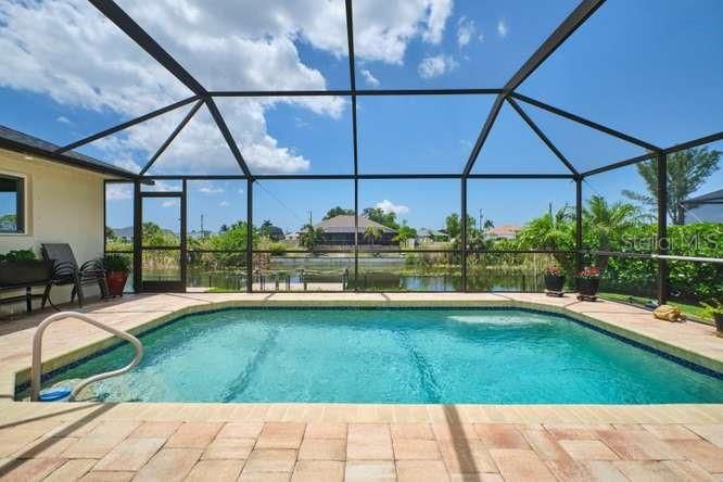 На продажу: $499,999 (3 спален, 2 ванн, 2144 Квадратных фут)