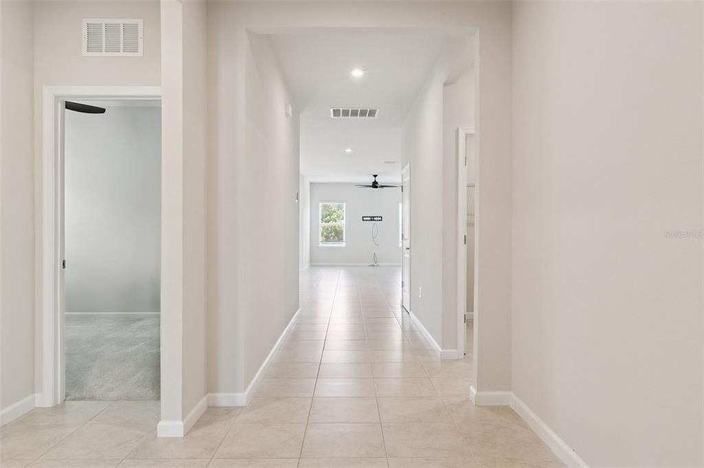 For Sale: $384,900 (4 beds, 2 baths, 1996 Square Feet)