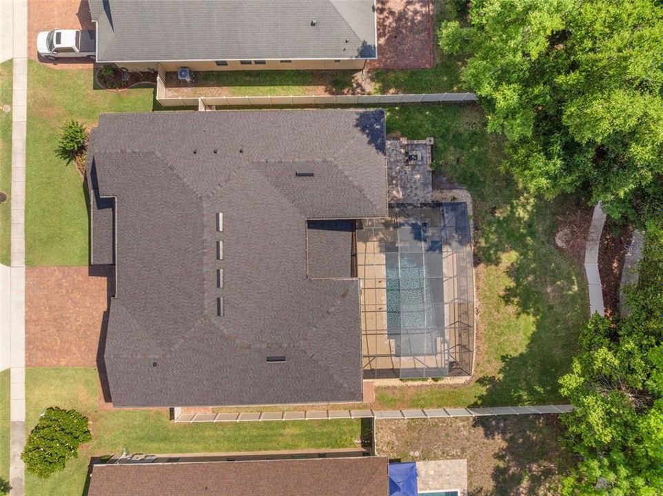 For Sale: $1,099,998 (6 beds, 4 baths, 5533 Square Feet)