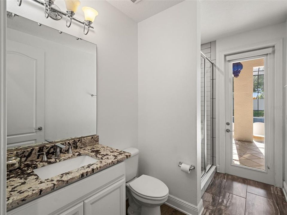 For Sale: $1,099,998 (6 beds, 4 baths, 5533 Square Feet)
