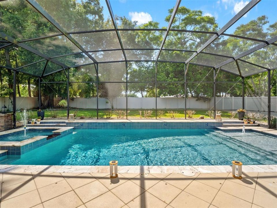 For Sale: $1,099,998 (6 beds, 4 baths, 5533 Square Feet)
