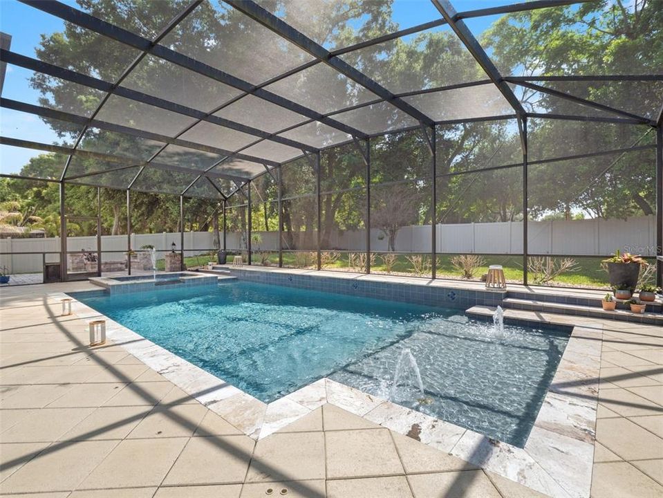 For Sale: $1,099,998 (6 beds, 4 baths, 5533 Square Feet)