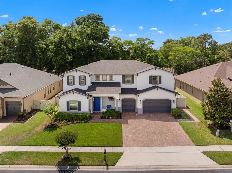 For Sale: $1,099,998 (6 beds, 4 baths, 5533 Square Feet)