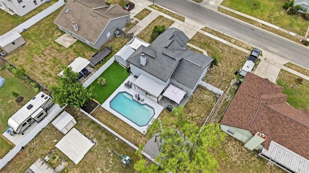 На продажу: $419,990 (3 спален, 2 ванн, 1848 Квадратных фут)