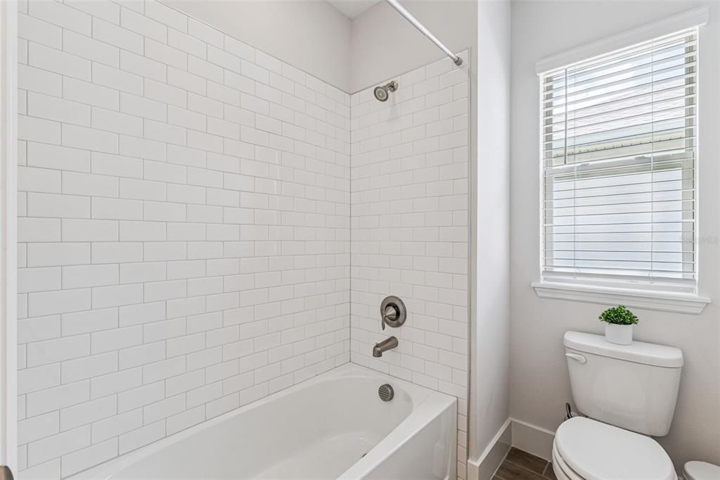 For Sale: $835,000 (4 beds, 3 baths, 3334 Square Feet)