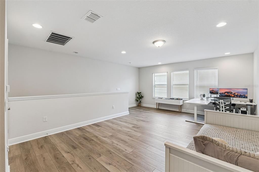 For Sale: $835,000 (4 beds, 3 baths, 3334 Square Feet)