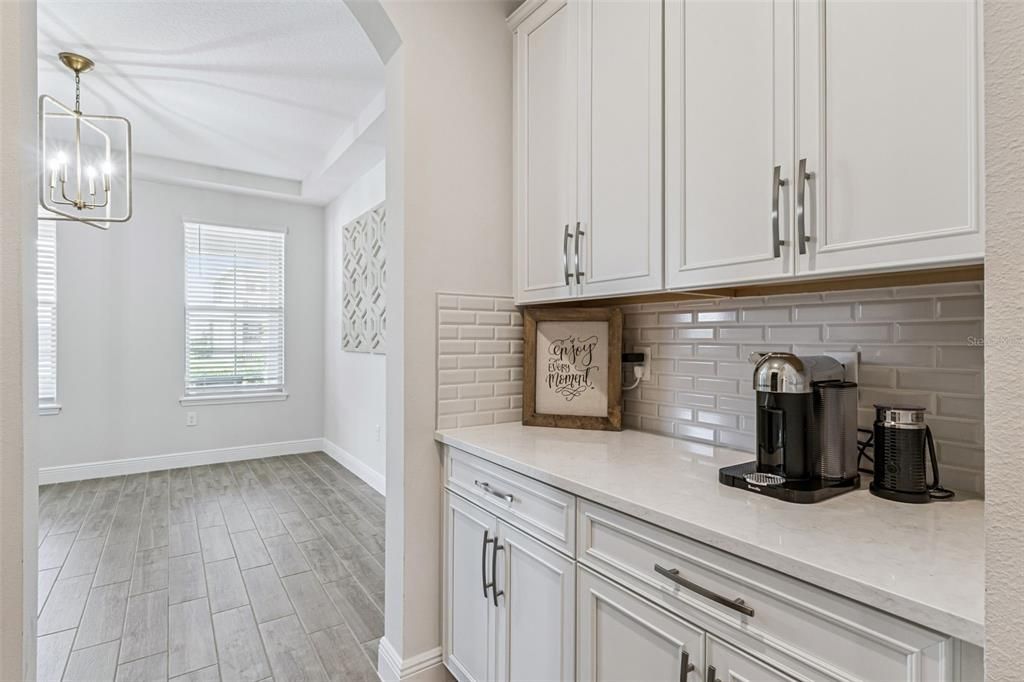 For Sale: $835,000 (4 beds, 3 baths, 3334 Square Feet)