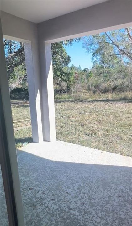 For Rent: $2,400 (4 beds, 2 baths, 1828 Square Feet)