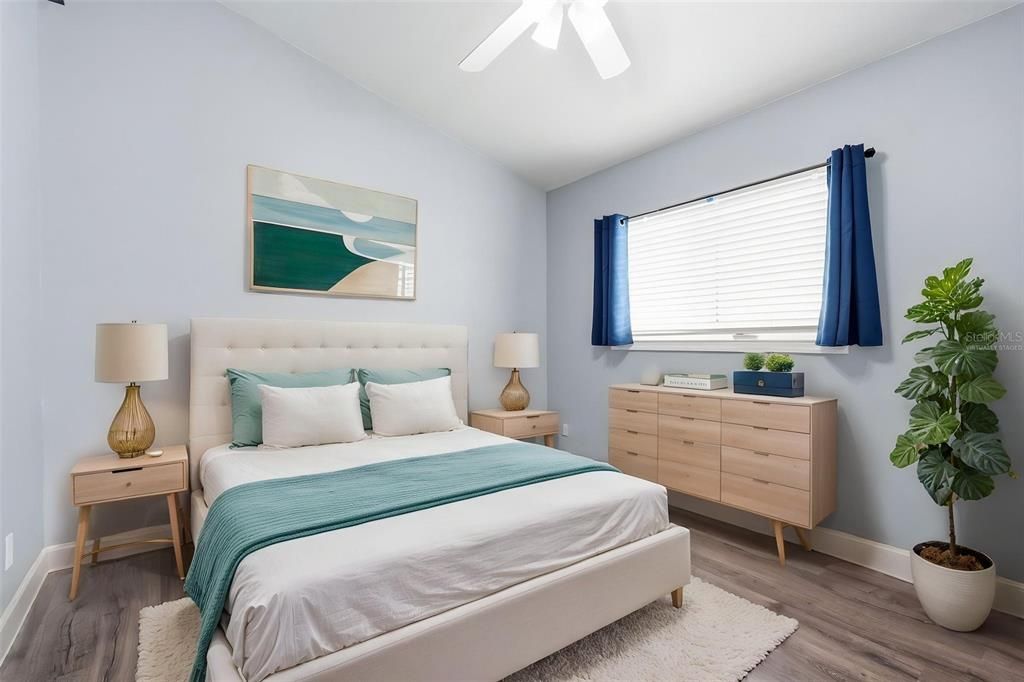 For Sale: $625,000 (4 beds, 2 baths, 1938 Square Feet)