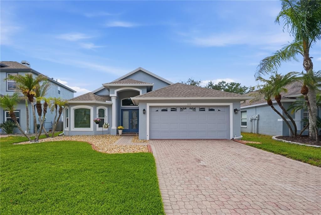 For Sale: $625,000 (4 beds, 2 baths, 1938 Square Feet)