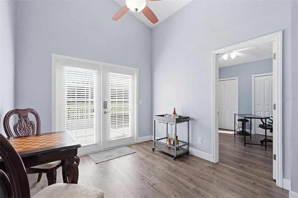 For Sale: $625,000 (4 beds, 2 baths, 1938 Square Feet)
