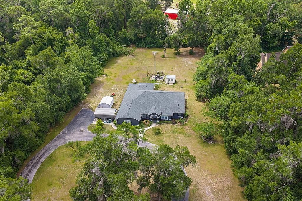 For Sale: $600,000 (5 beds, 3 baths, 2942 Square Feet)