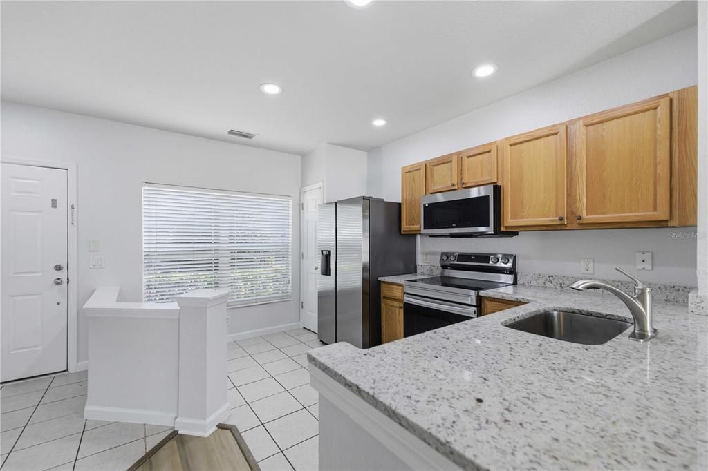 Active With Contract: $160,000 (2 beds, 2 baths, 1134 Square Feet)