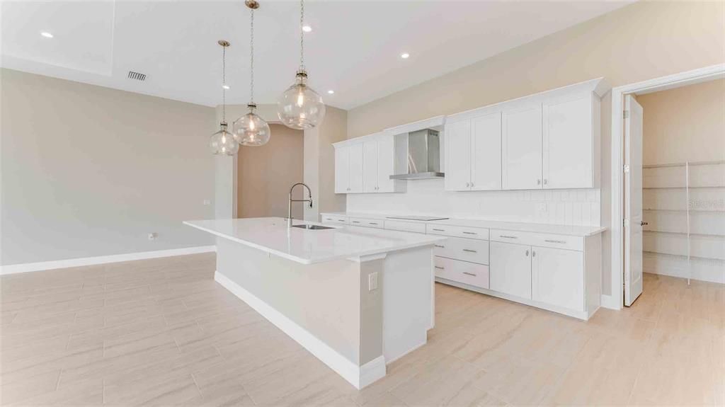 For Sale: $539,990 (3 beds, 2 baths, 1968 Square Feet)