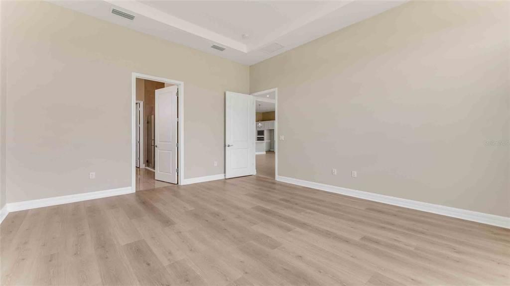 For Sale: $539,990 (3 beds, 2 baths, 1968 Square Feet)