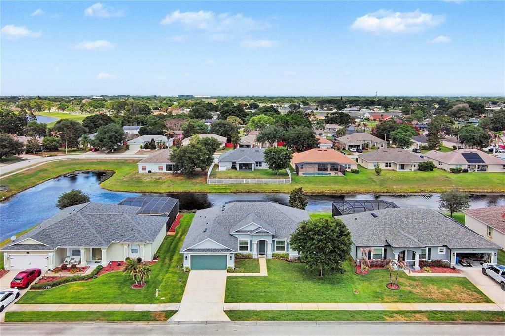 For Sale: $465,000 (4 beds, 3 baths, 2365 Square Feet)