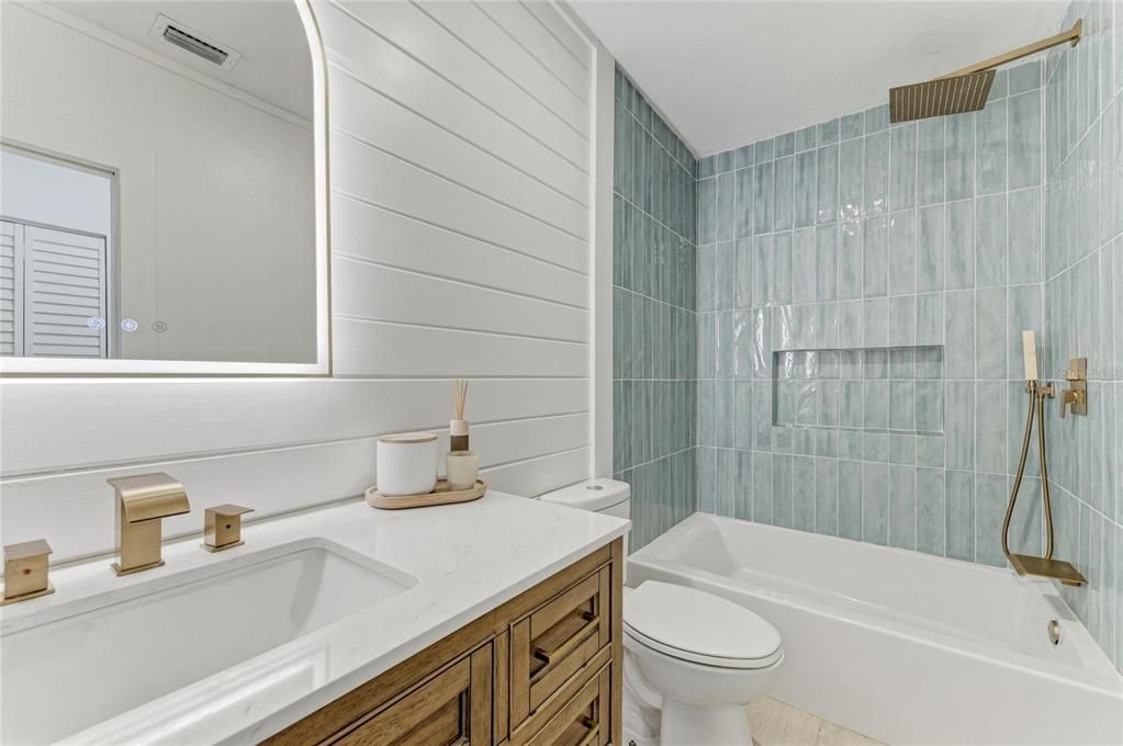 For Sale: $650,000 (3 beds, 1 baths, 1746 Square Feet)