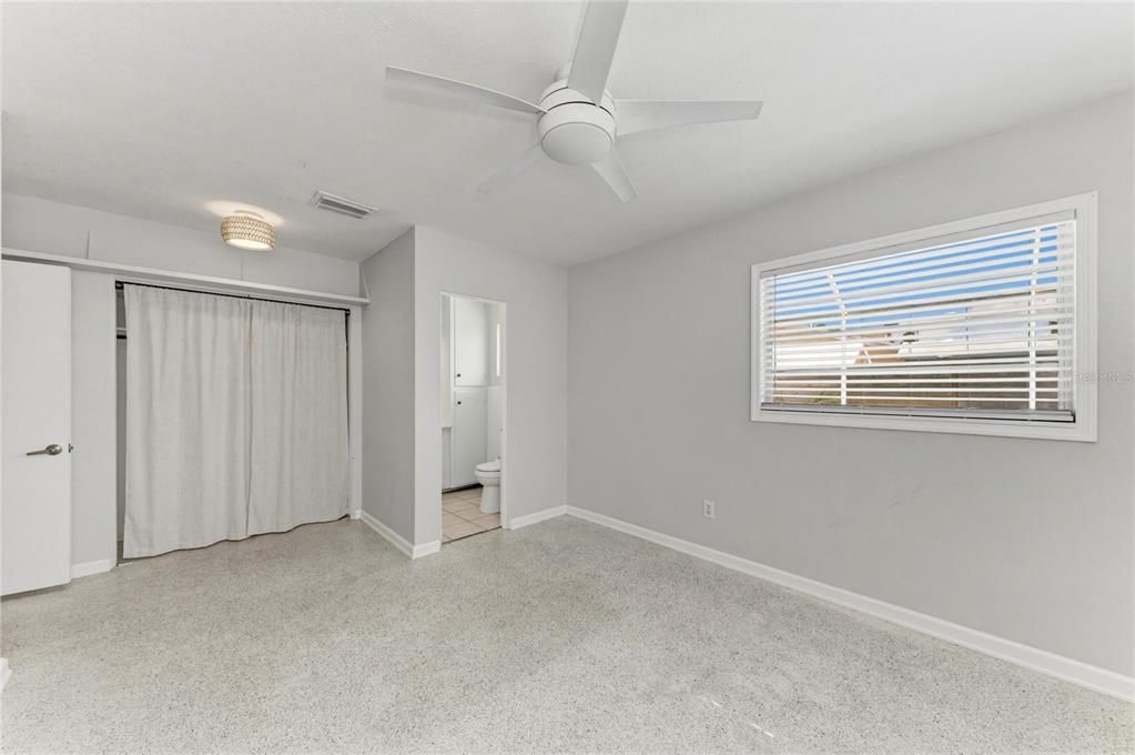 For Sale: $650,000 (3 beds, 1 baths, 1746 Square Feet)