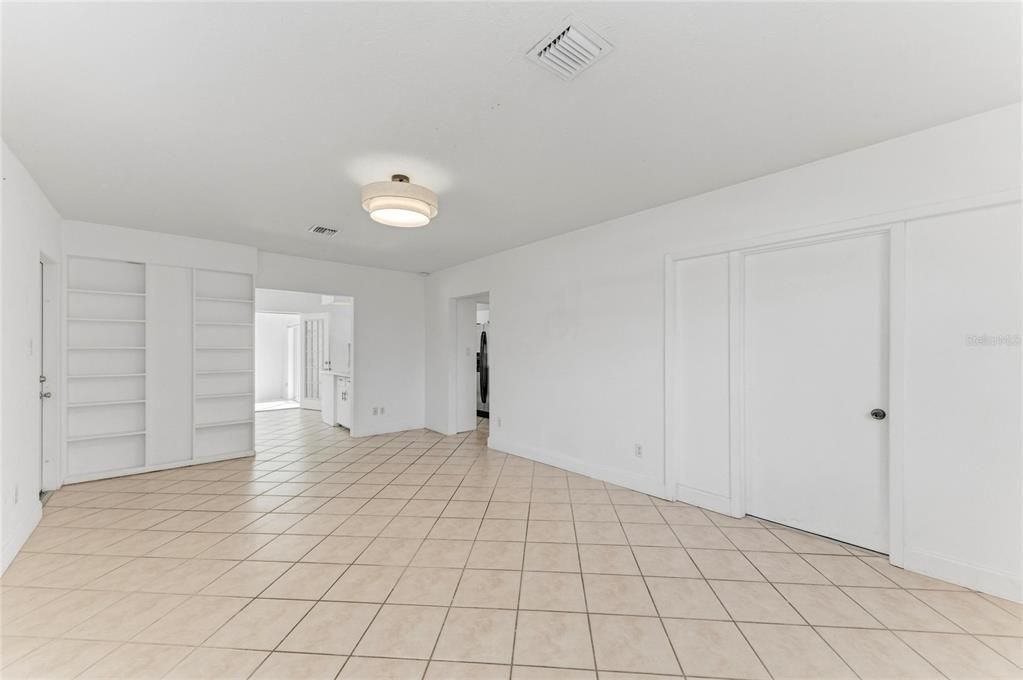 For Sale: $650,000 (3 beds, 1 baths, 1746 Square Feet)