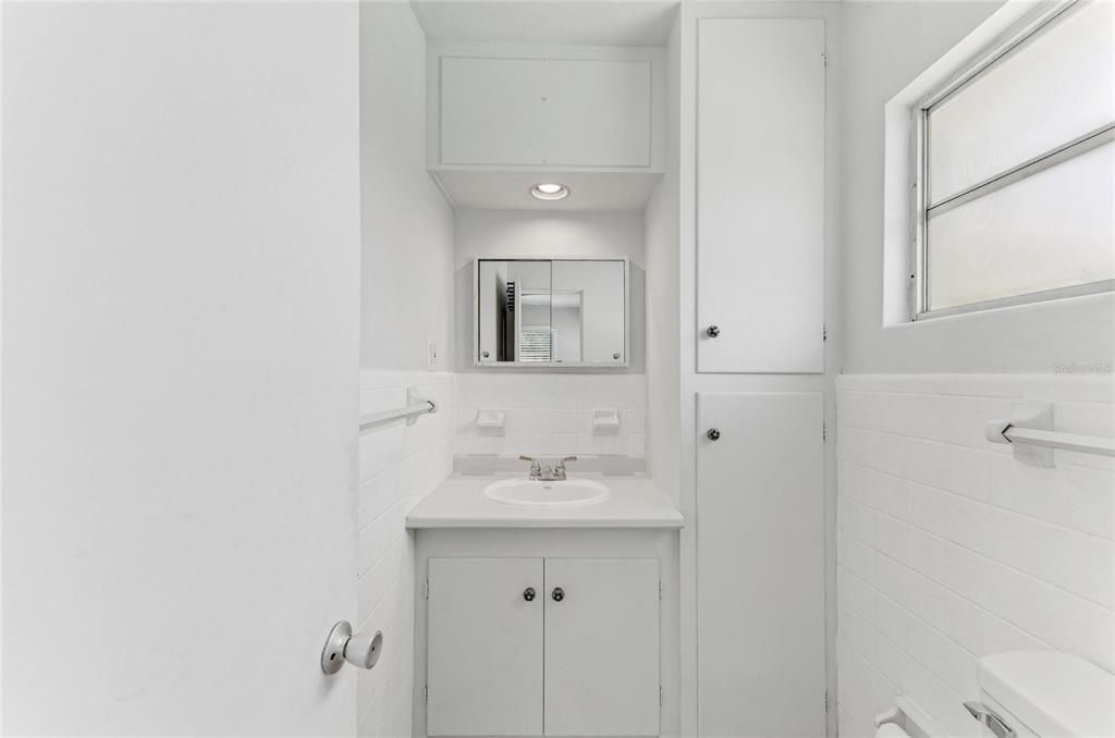 For Sale: $650,000 (3 beds, 1 baths, 1746 Square Feet)
