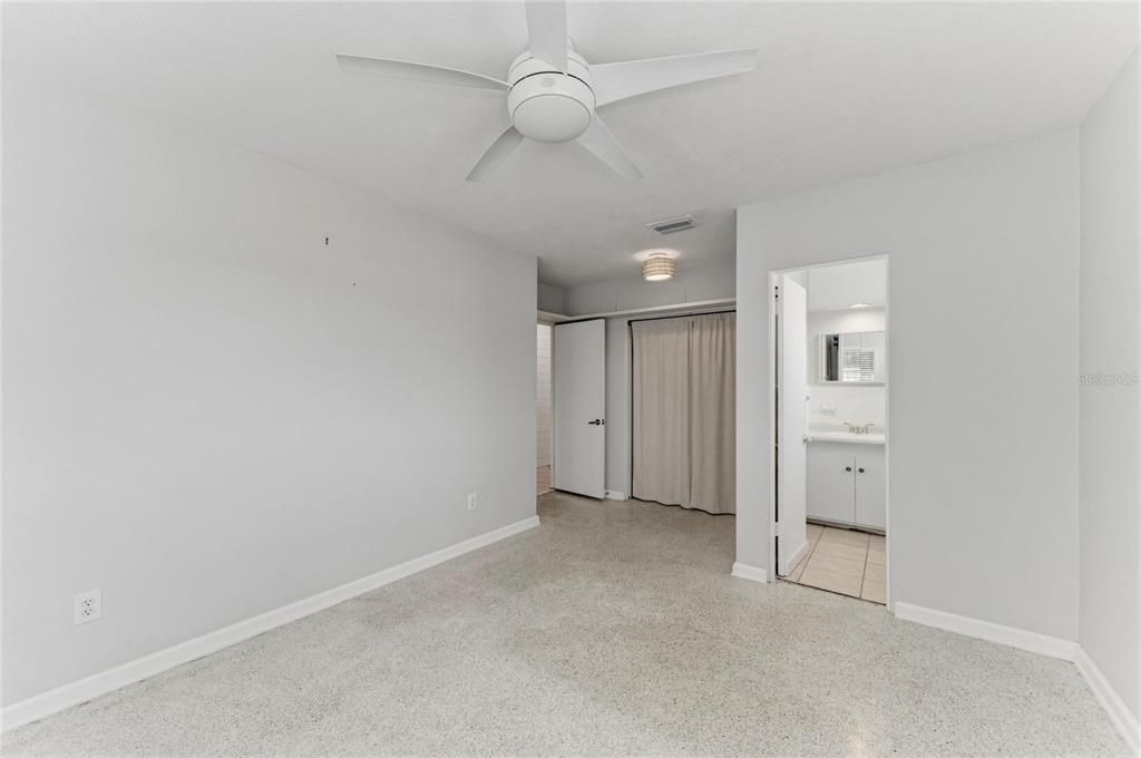 For Sale: $650,000 (3 beds, 1 baths, 1746 Square Feet)
