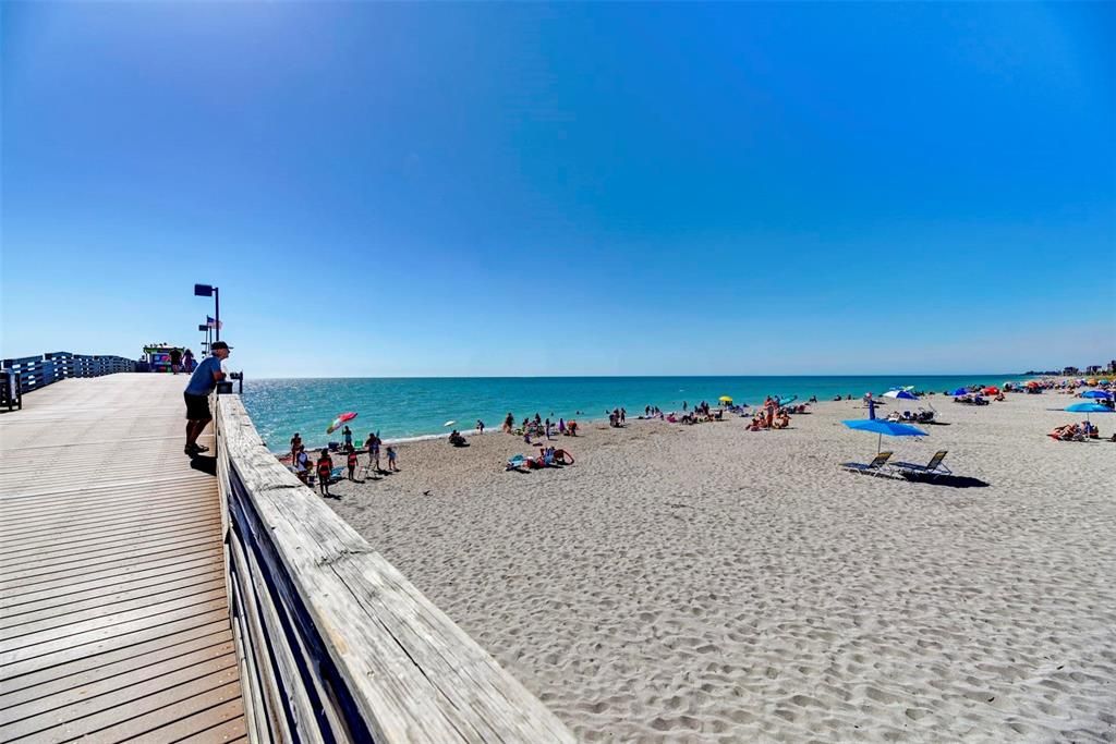 For Sale: $650,000 (3 beds, 1 baths, 1746 Square Feet)