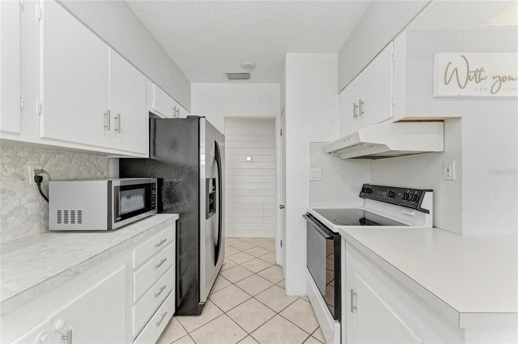 For Sale: $650,000 (3 beds, 1 baths, 1746 Square Feet)