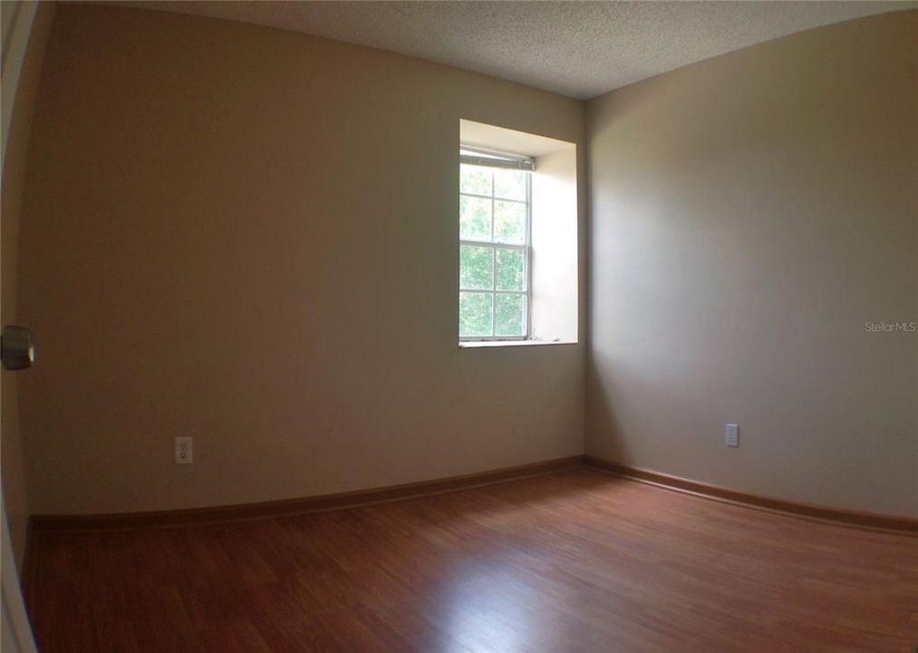 В аренду: $2,450 (4 спален, 2 ванн, 1300 Квадратных фут)