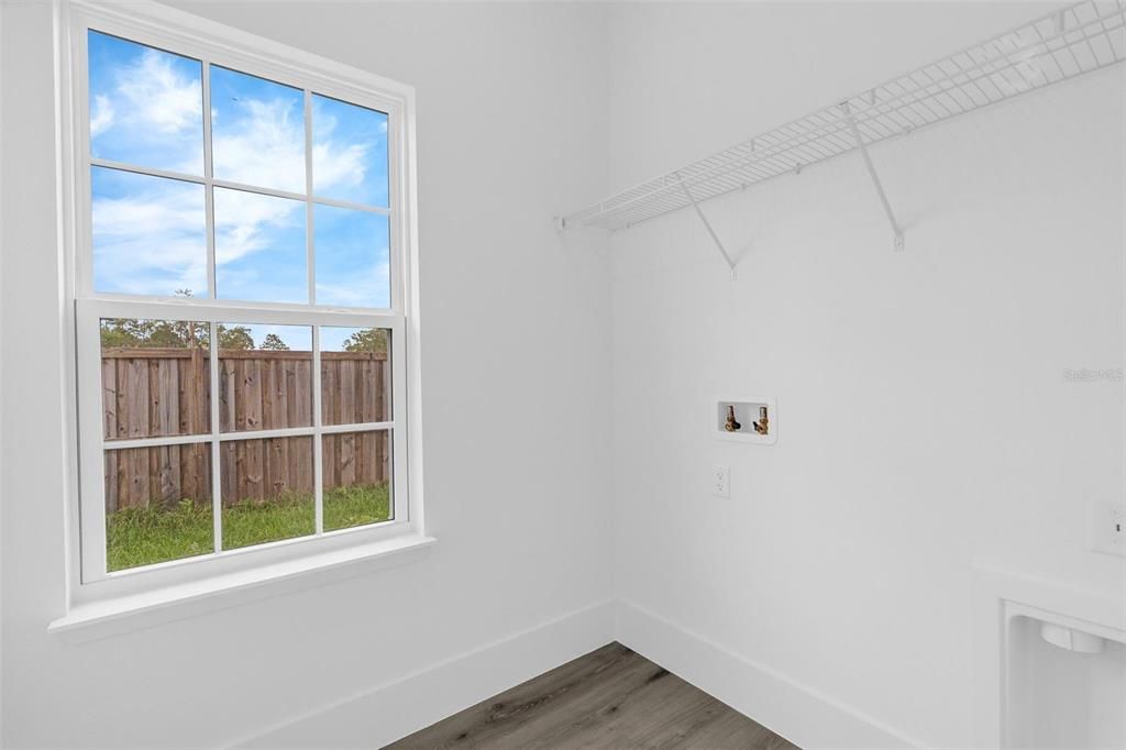 Active With Contract: $319,900 (4 beds, 2 baths, 1955 Square Feet)