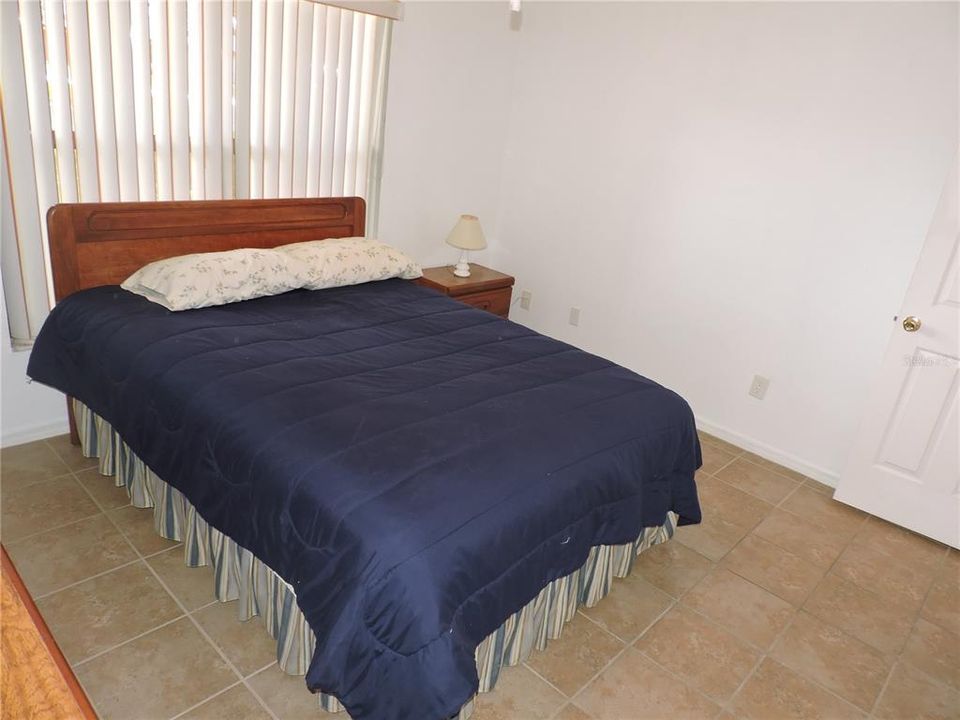 For Sale: $146,900 (2 beds, 2 baths, 958 Square Feet)