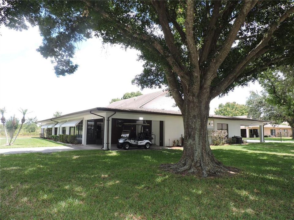 For Sale: $146,900 (2 beds, 2 baths, 958 Square Feet)