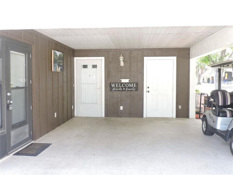 For Sale: $146,900 (2 beds, 2 baths, 958 Square Feet)
