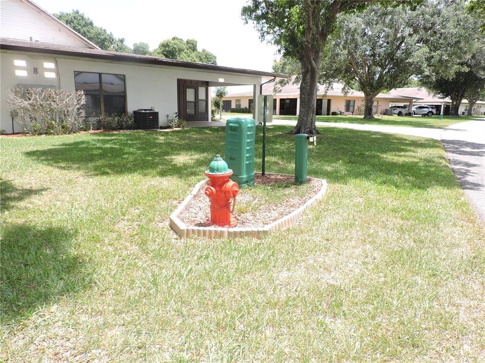 For Sale: $146,900 (2 beds, 2 baths, 958 Square Feet)