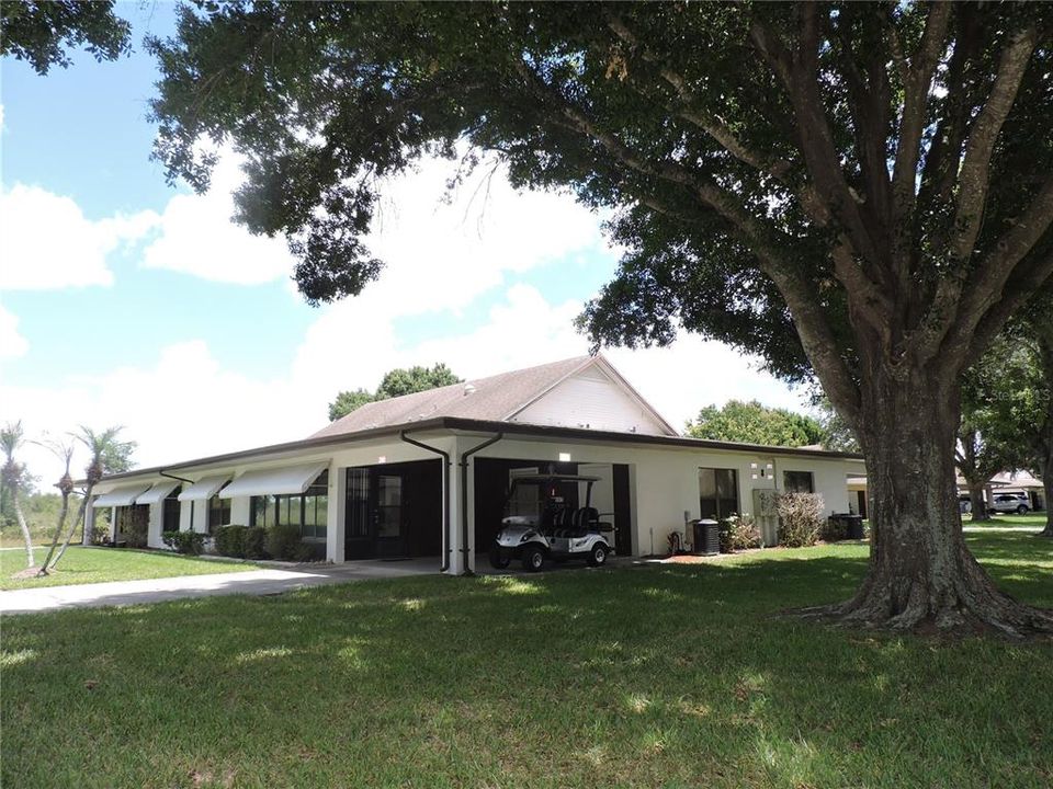 For Sale: $146,900 (2 beds, 2 baths, 958 Square Feet)
