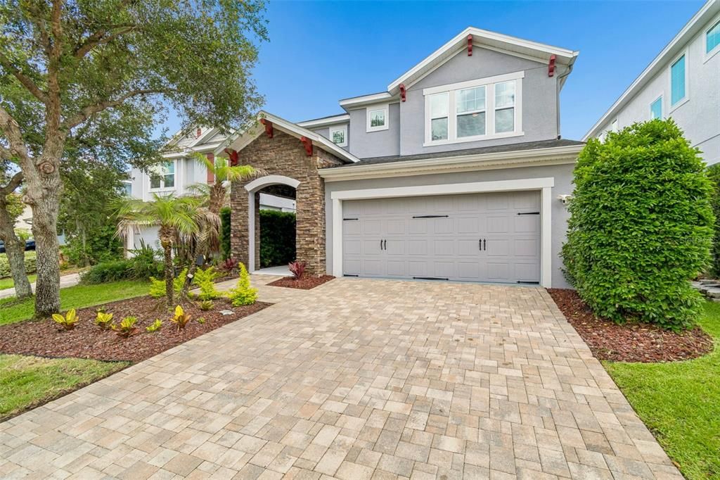 For Sale: $595,000 (5 beds, 3 baths, 2932 Square Feet)
