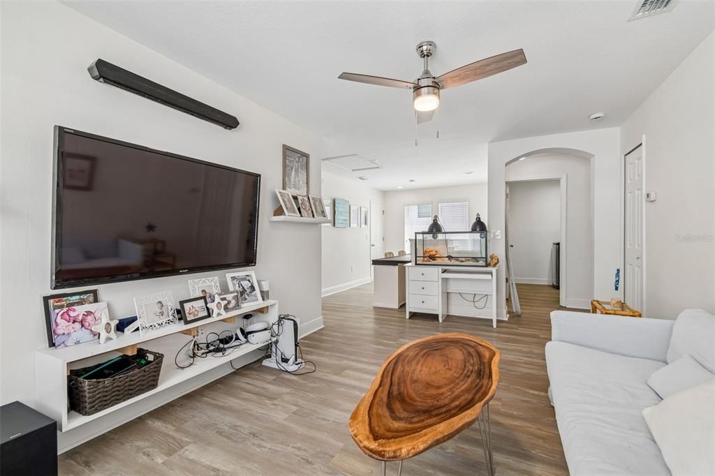 For Sale: $595,000 (5 beds, 3 baths, 2932 Square Feet)