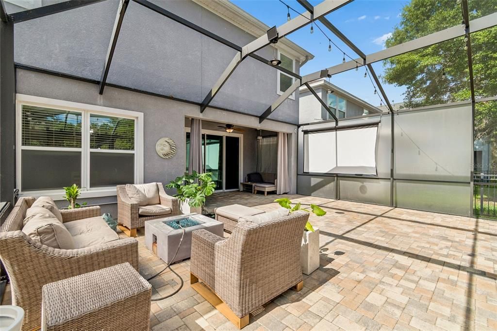 For Sale: $595,000 (5 beds, 3 baths, 2932 Square Feet)