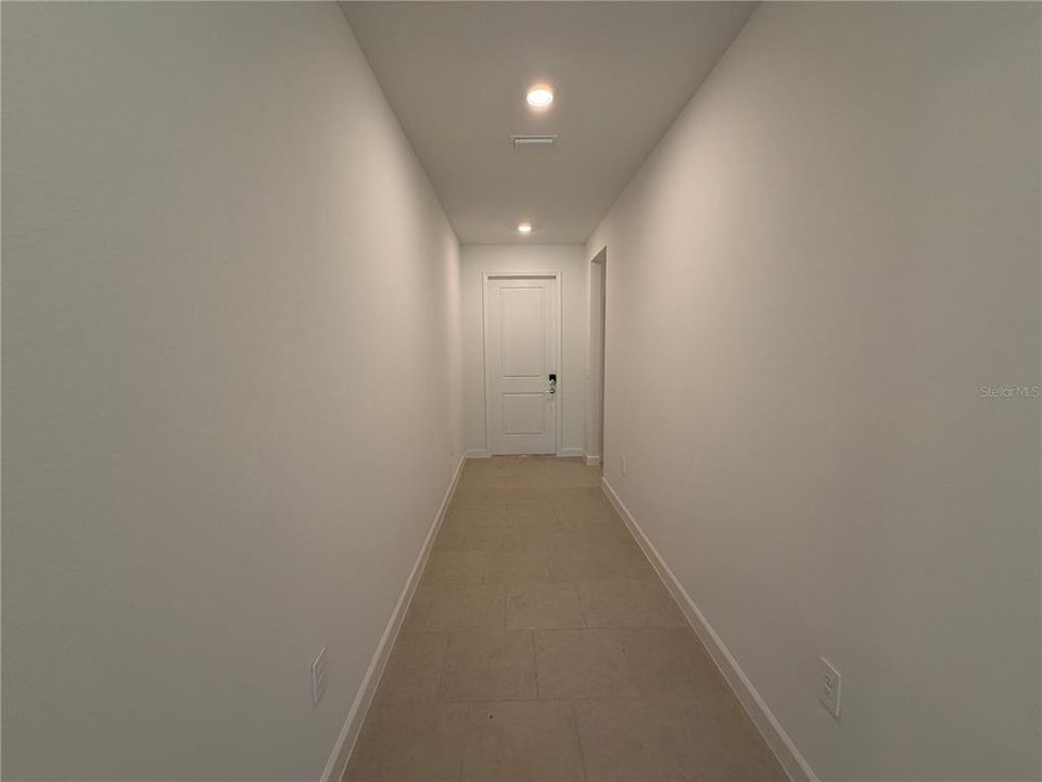 For Rent: $2,500 (4 beds, 3 baths, 1933 Square Feet)