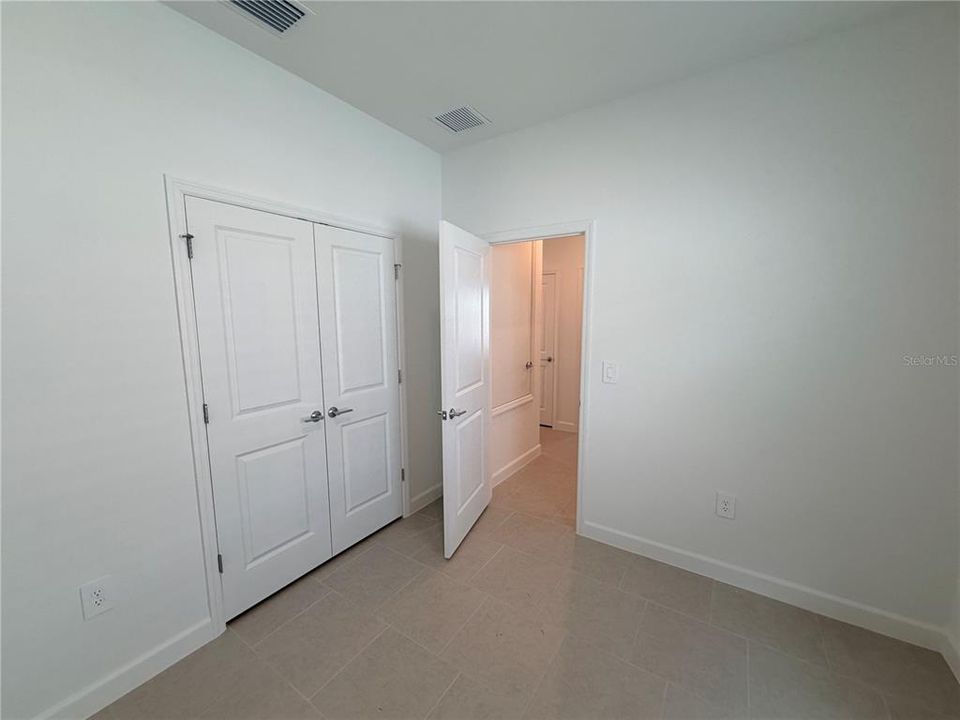 For Rent: $2,500 (4 beds, 3 baths, 1933 Square Feet)