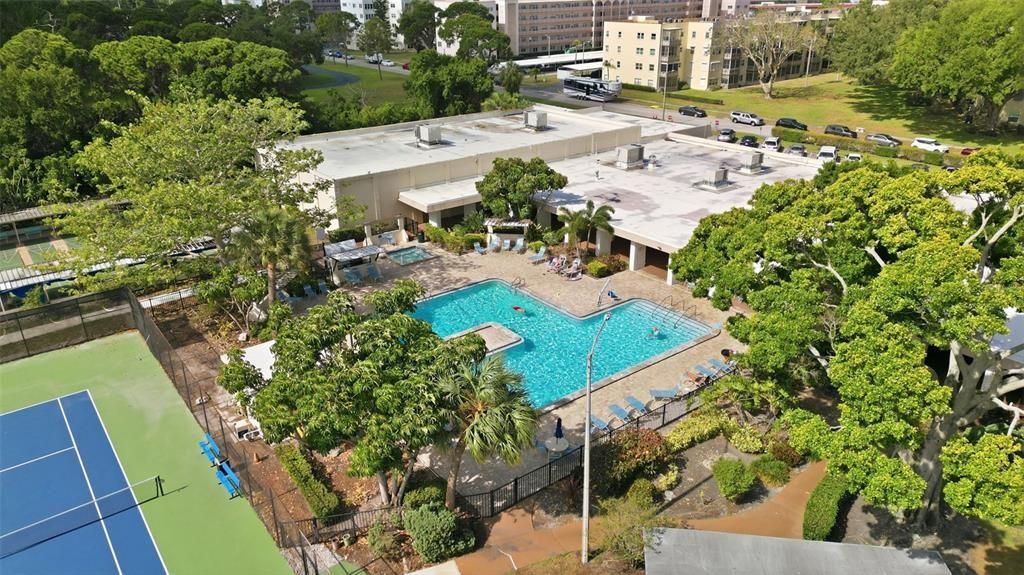 En Venta: $117,000 (2 camas, 2 baños, 915 Pies cuadrados)