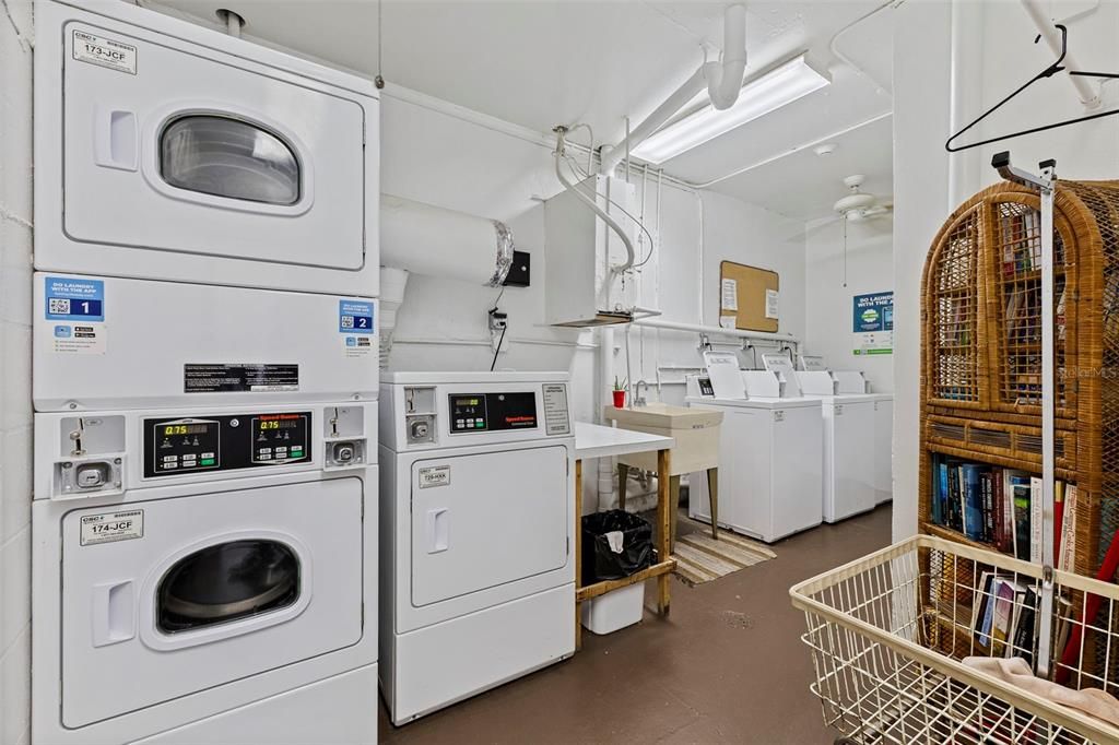 En Venta: $117,000 (2 camas, 2 baños, 915 Pies cuadrados)