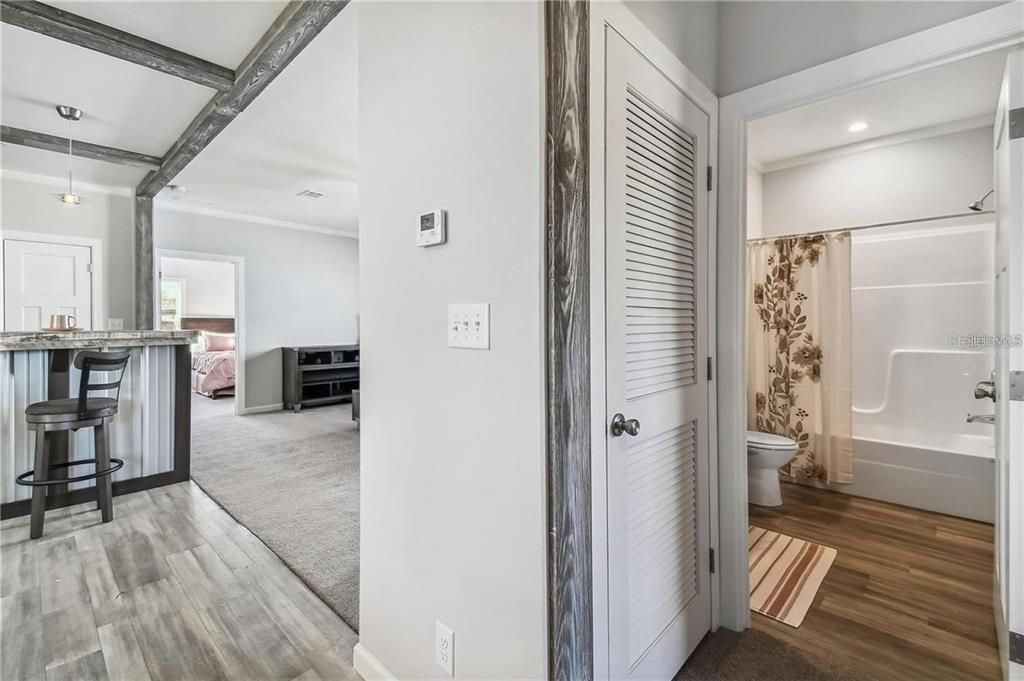 En Venta: $172,000 (2 camas, 2 baños, 1231 Pies cuadrados)