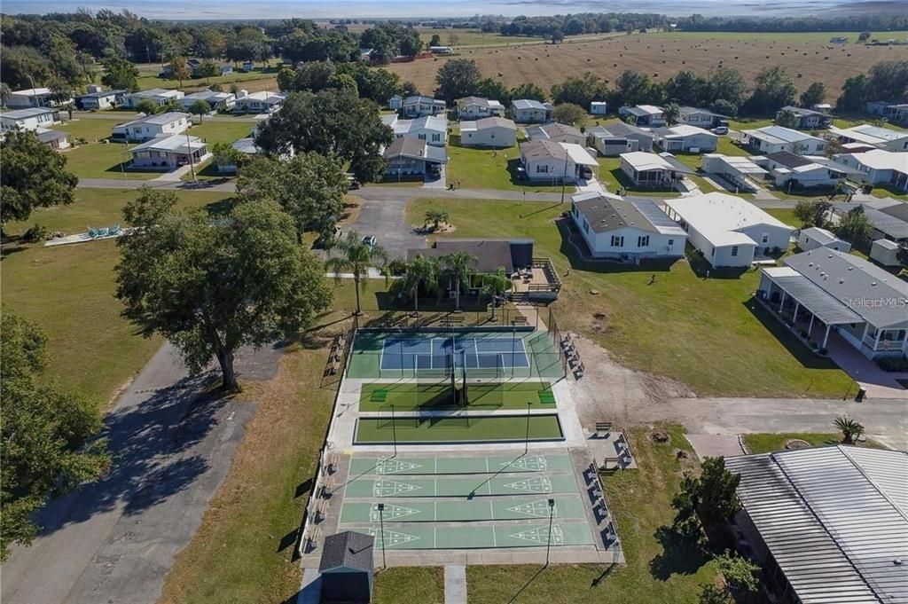 En Venta: $172,000 (2 camas, 2 baños, 1231 Pies cuadrados)
