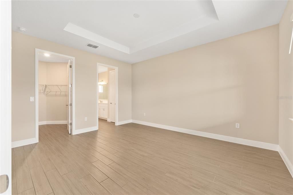 En Venta: $419,750 (2 camas, 2 baños, 1718 Pies cuadrados)