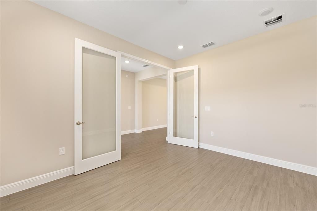 En Venta: $419,750 (2 camas, 2 baños, 1718 Pies cuadrados)