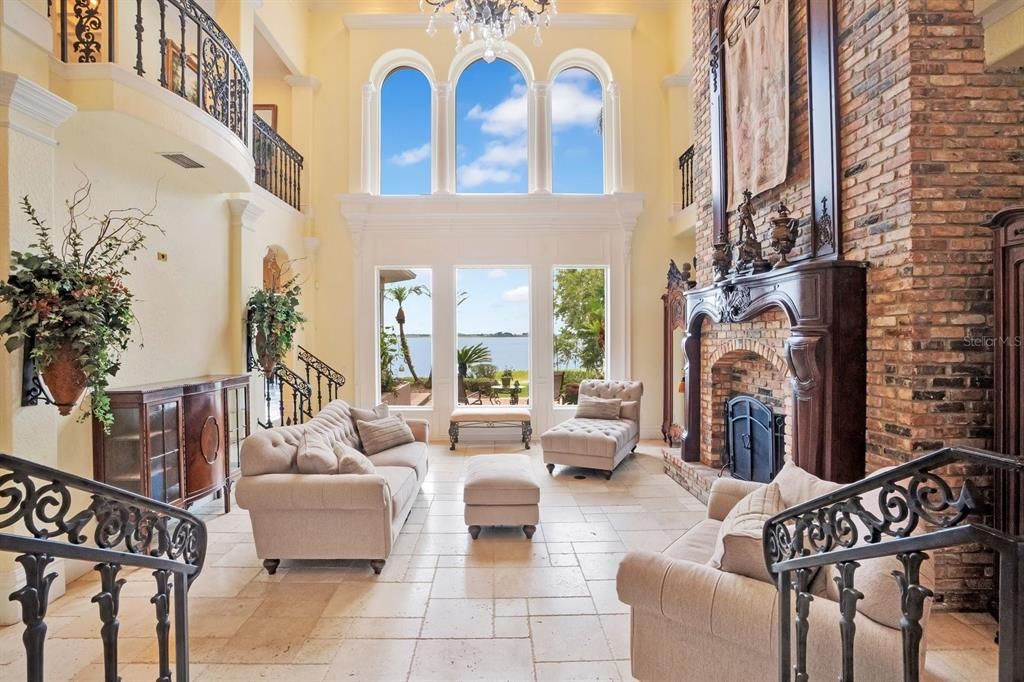 For Sale: $3,000,000 (5 beds, 4 baths, 7208 Square Feet)