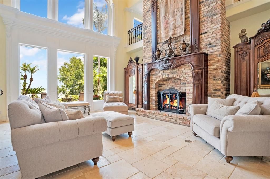 For Sale: $3,000,000 (5 beds, 4 baths, 7208 Square Feet)