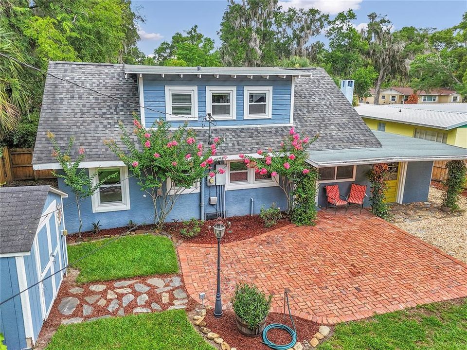 For Sale: $319,000 (4 beds, 2 baths, 1875 Square Feet)