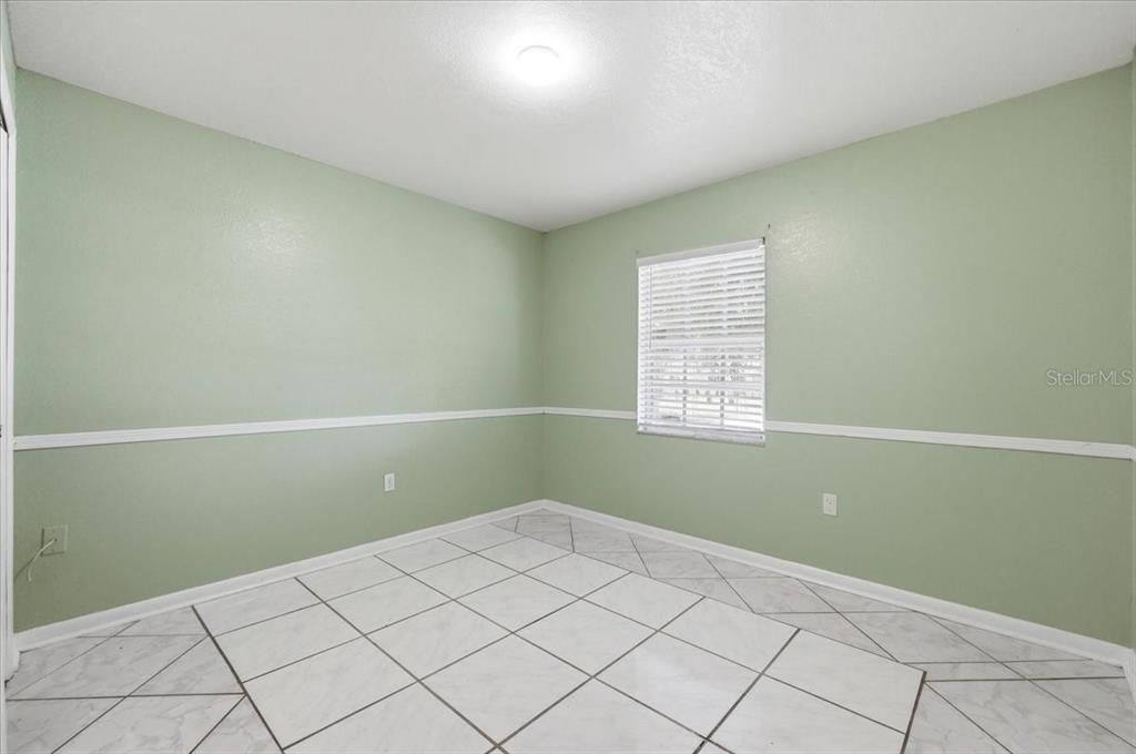 Active With Contract: $225,000 (3 beds, 2 baths, 1018 Square Feet)
