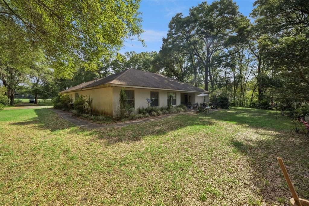 For Sale: $419,000 (4 beds, 3 baths, 2356 Square Feet)